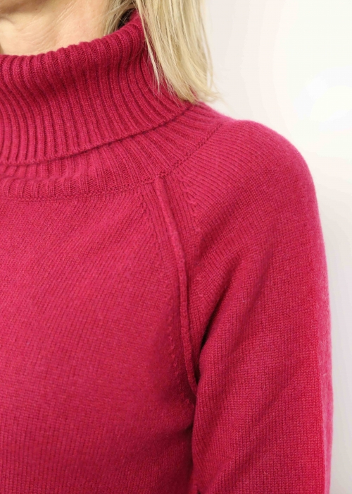 Red cashmere Turtleneck