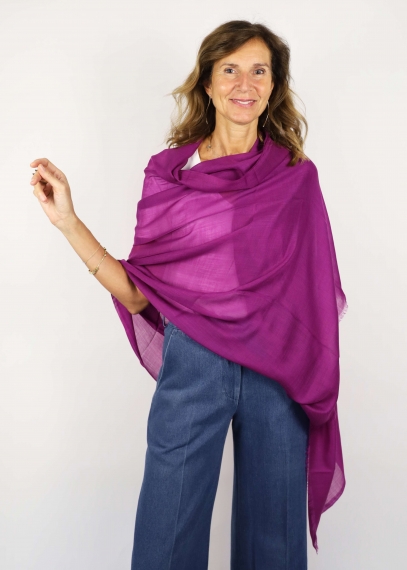 Dark cyclamen Light Cashmere Stole