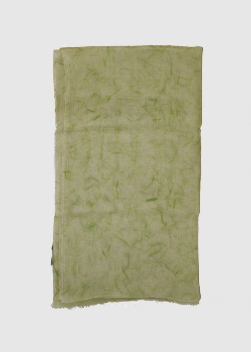 LIGHT IVORY AND GREEN CASHMERE STOLE